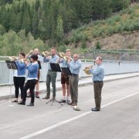 Voransicht: Musik auf den Höhen, hier auf der Staumauer in Unterweißbach